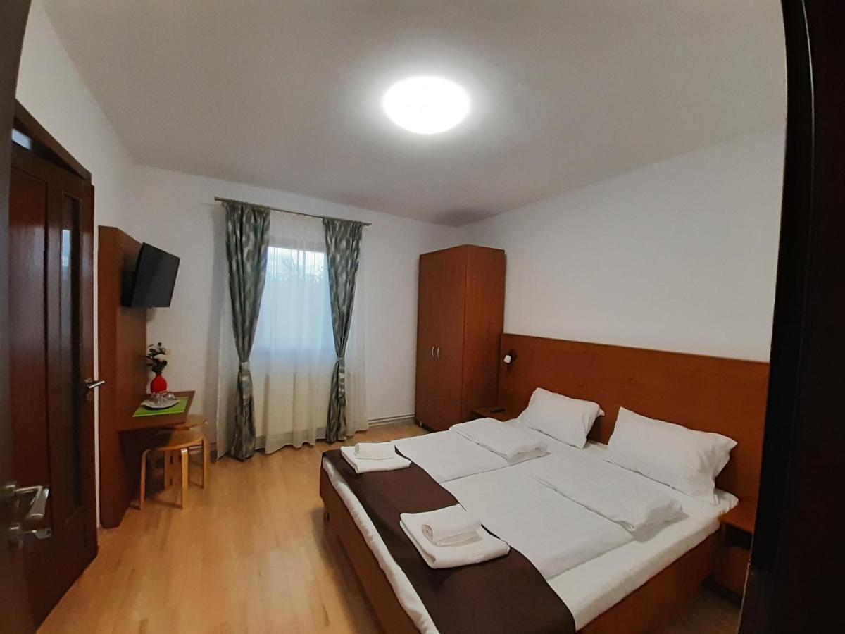 Hotel Mirana-Marginimea Sibiului Cristian  Esterno foto