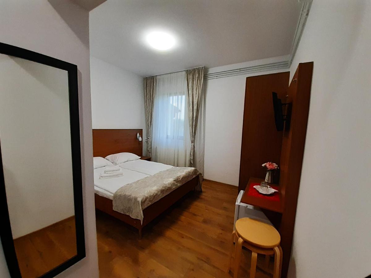 Hotel Mirana-Marginimea Sibiului Cristian  Esterno foto