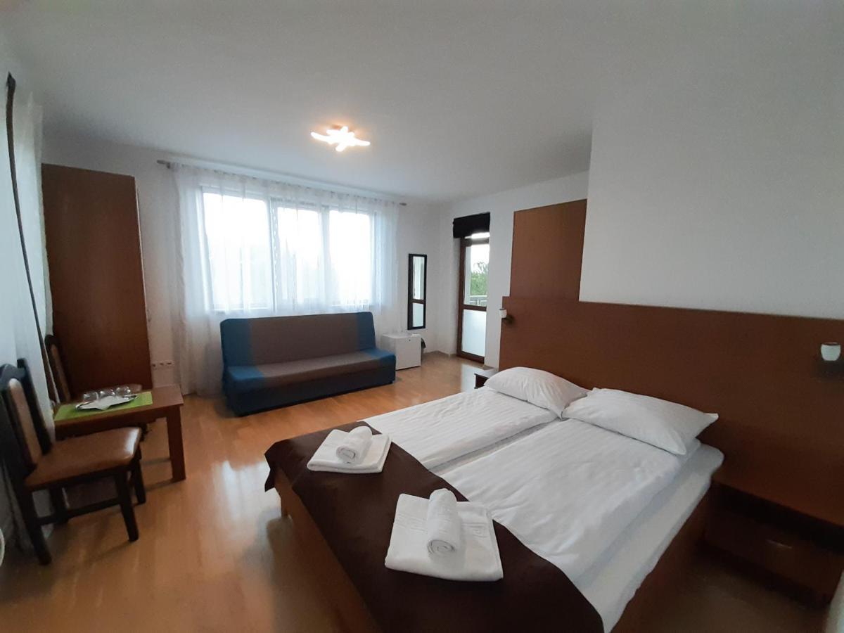 Hotel Mirana-Marginimea Sibiului Cristian  Esterno foto
