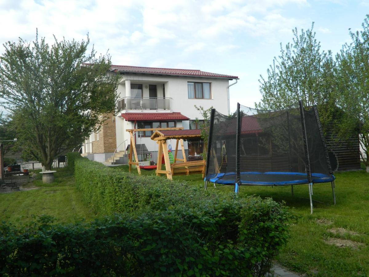 Hotel Mirana-Marginimea Sibiului Cristian  Esterno foto