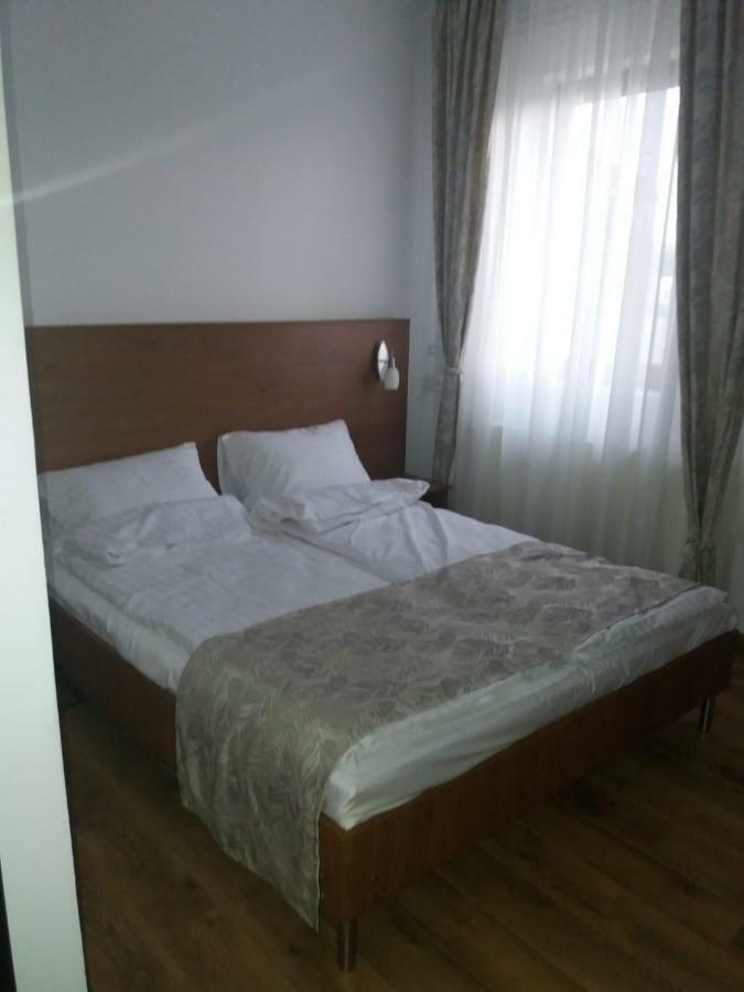 Hotel Mirana-Marginimea Sibiului Cristian  Esterno foto